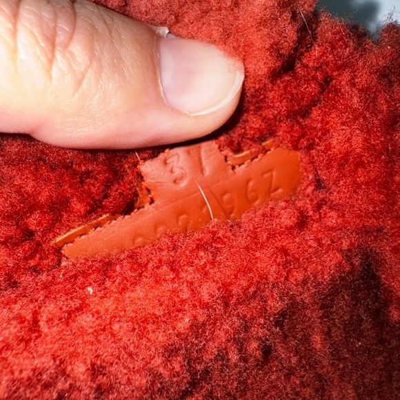 HERMES CHYPRE SANDALS TEDDY - Picture 11 of 11